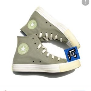 Chuck Taylor Converse All Star High Top